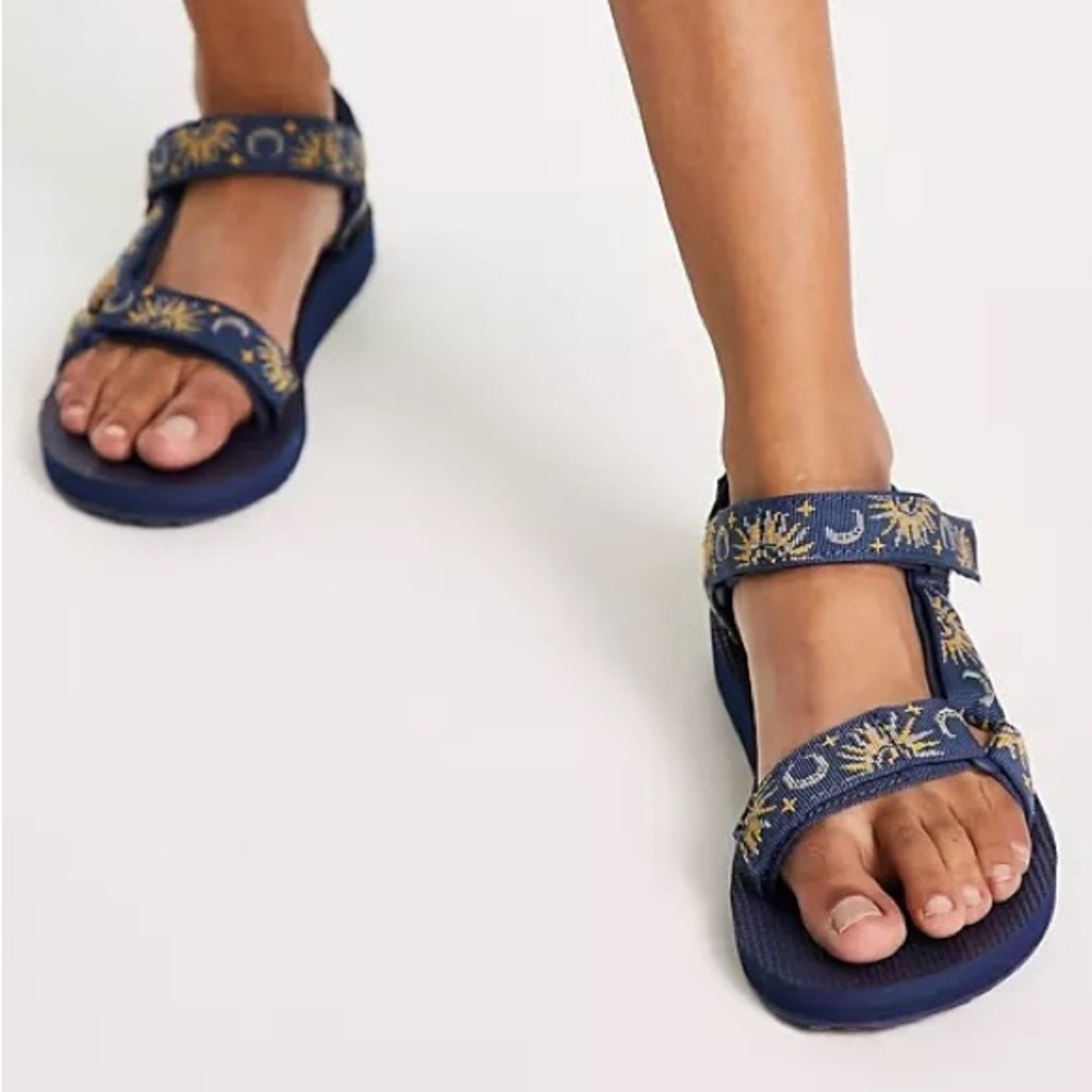 teva sandals
